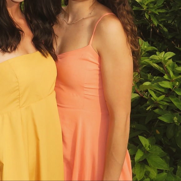 2/$25 Coral Aritzia Talula Summer Dress - Picture 7 of 7